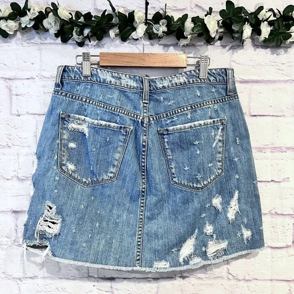 Flying Monkey‎ Women’s Heavily Distressed Mini Denim Skirt Blue Cotton Size 28 - Picture 4 of 11